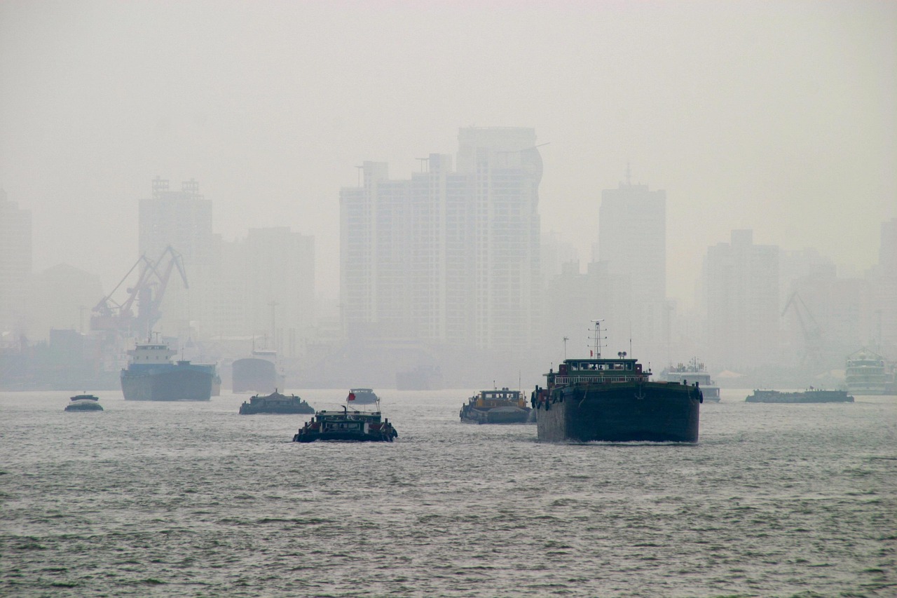 上海疫情形势依然严峻复杂.2022上海疫情开始和结束时间